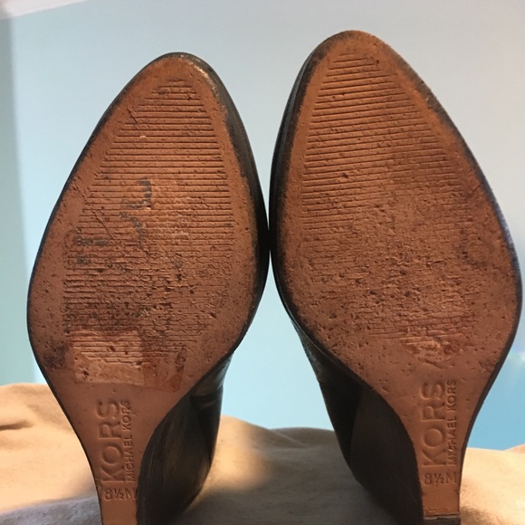 MICHAEL KORS Wedge Boots Size 8.5 Medium - Picture 3 of 5